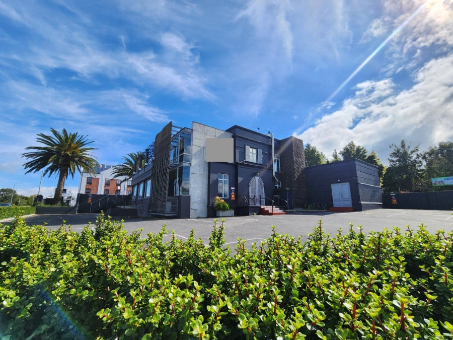 To Let commercial Property for Rent in Somerset West Western Cape